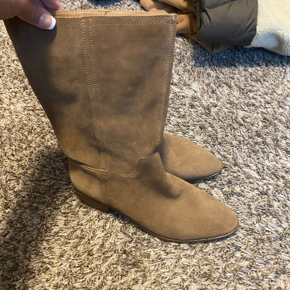 Lucky Brand Suede Boot Brand New Lefara
